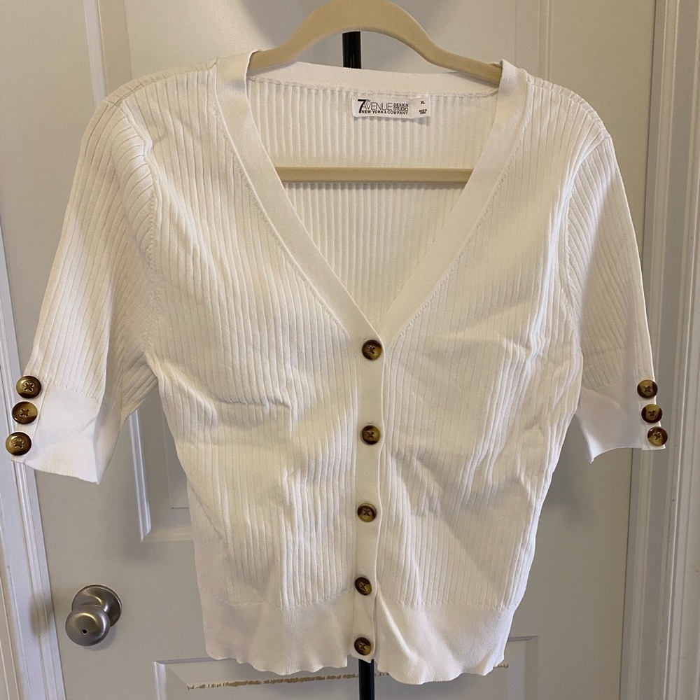 New York & Co. 7th Avenue Design Studio Cardigan Sweater